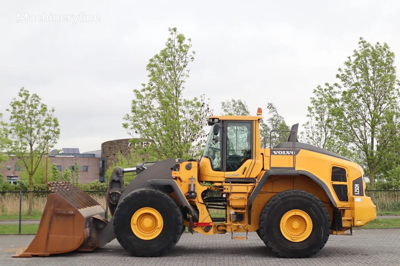 chargeuse sur pneus Volvo L250 H | BUCKET | AIRCO | BSS | CDC