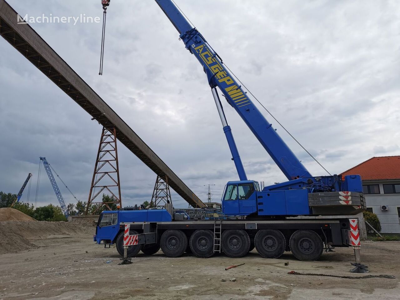 grue mobile Liebherr LTM-1160/1