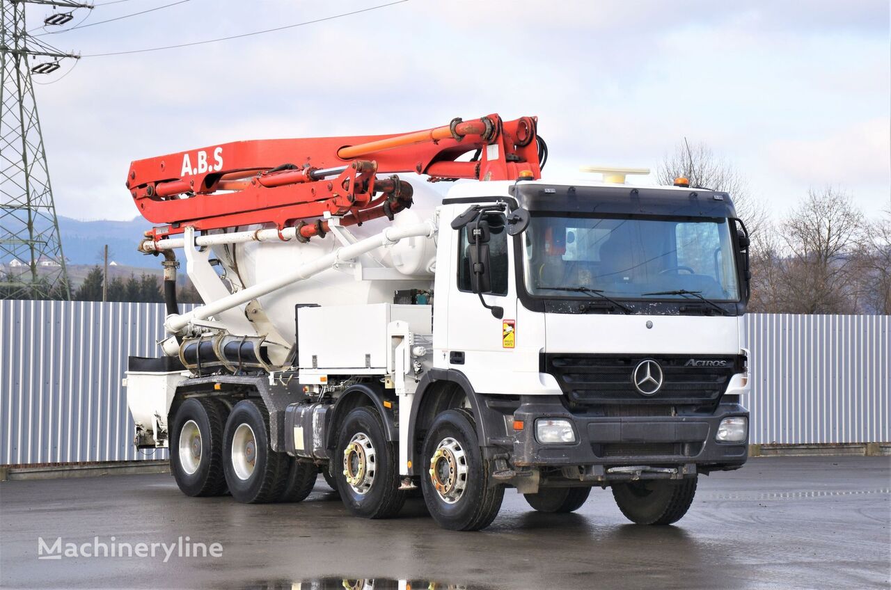 pompe à béton Putzmeister  sur châssis Mercedes-Benz ACTROS 3241* Betonpumpe 21m *8x4 * Top Zustand